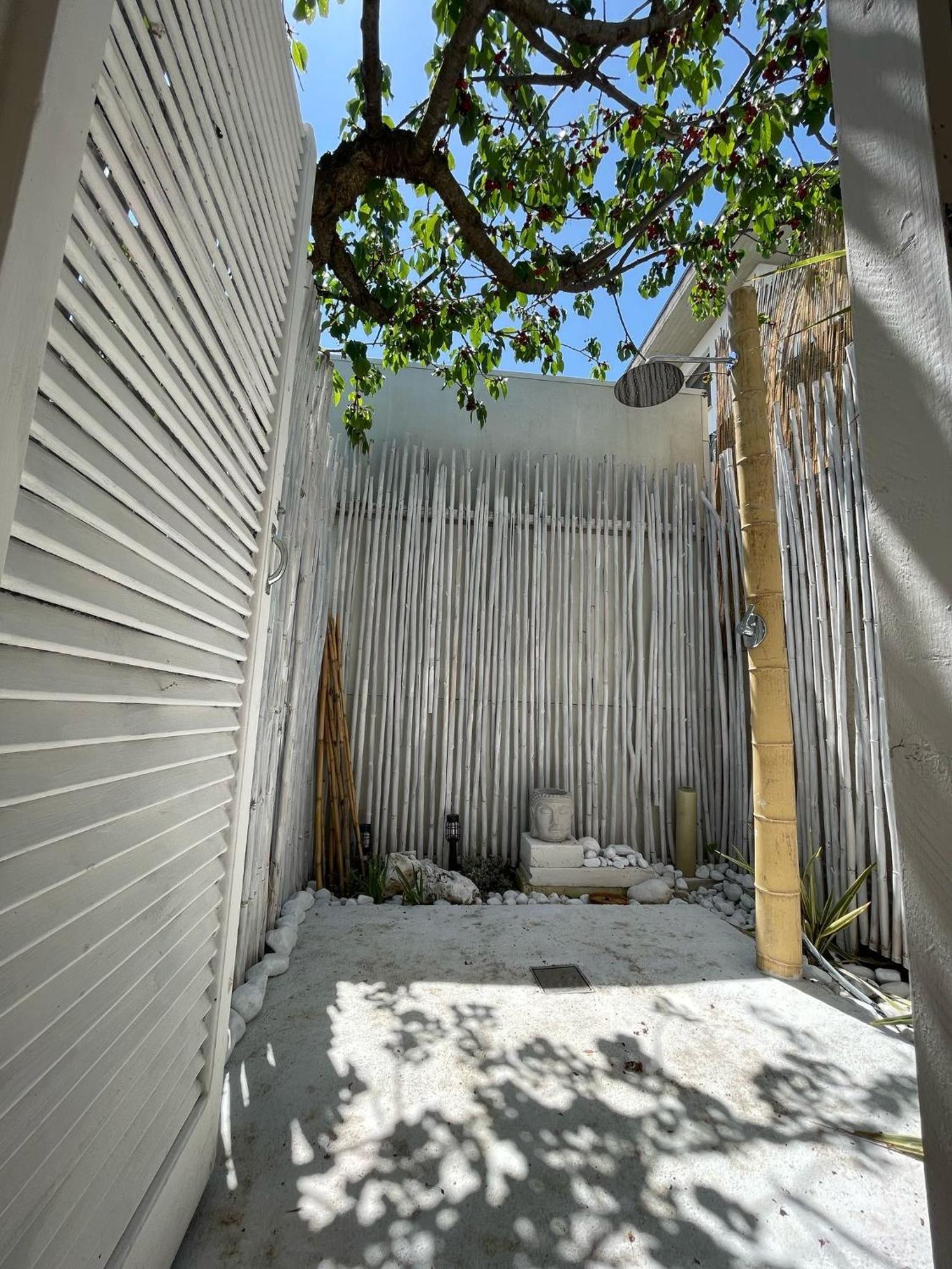 Villa Tropical Francavilla Al Mare Exterior photo