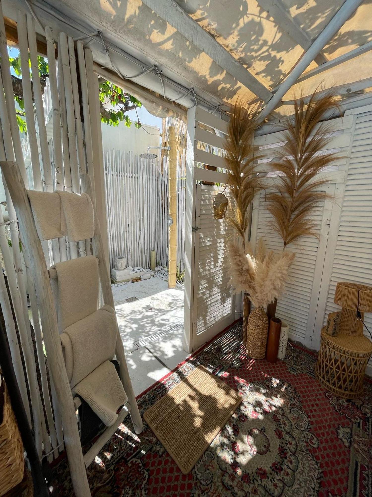 Villa Tropical Francavilla Al Mare Exterior photo